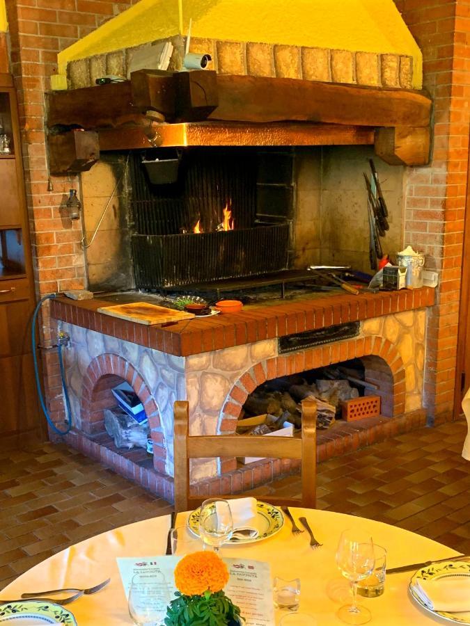 La Favorita Apricale B&B & Ristorante Ngoại thất bức ảnh