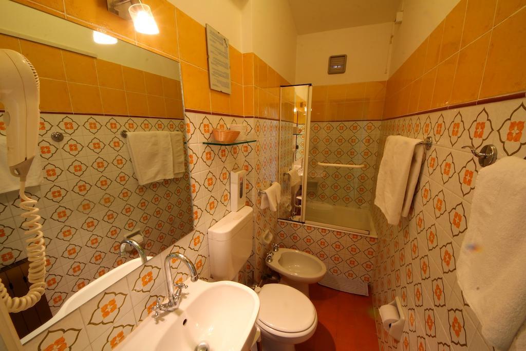 La Favorita Apricale B&B & Ristorante Phòng bức ảnh